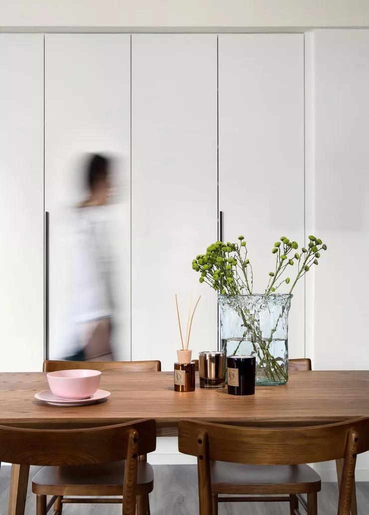 98㎡小兩居重收納懂設(shè)計(jì)，我完全看不出她家有娃！