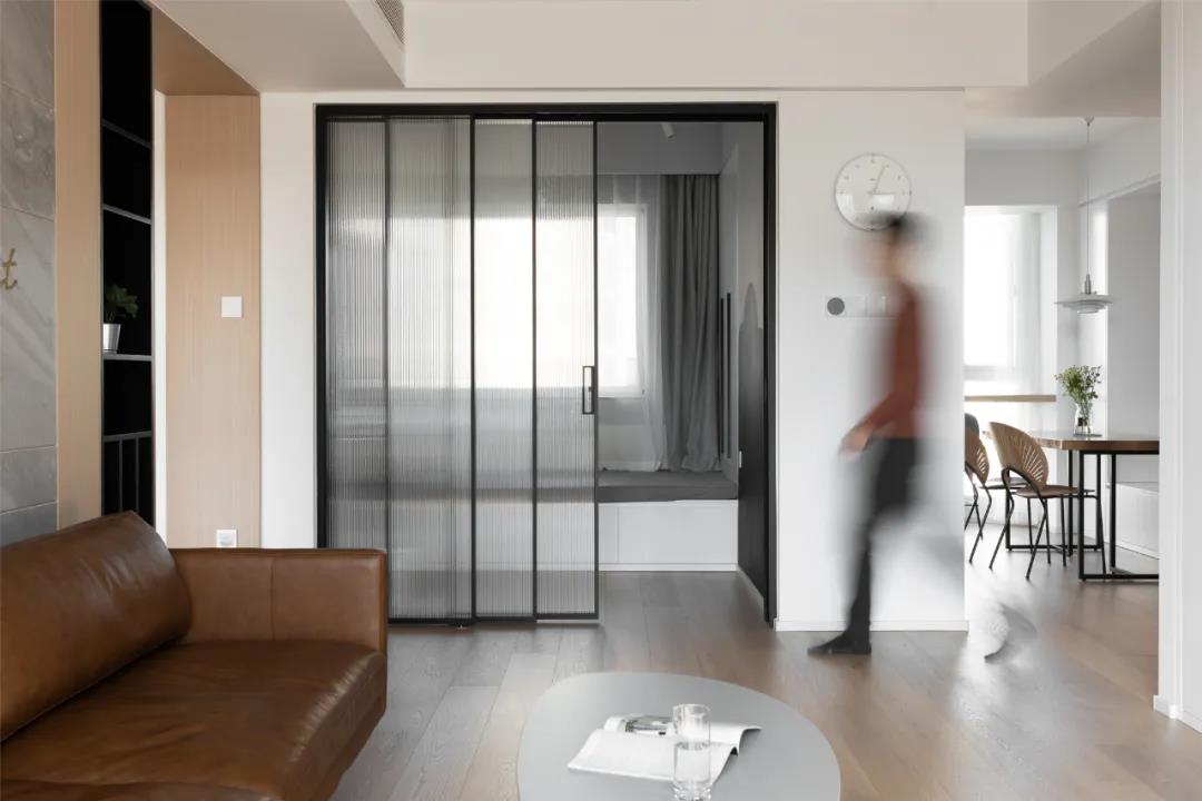 鄭州106㎡三居，全屋定制柜“斤斤計(jì)較”，一寸空間都不舍得！