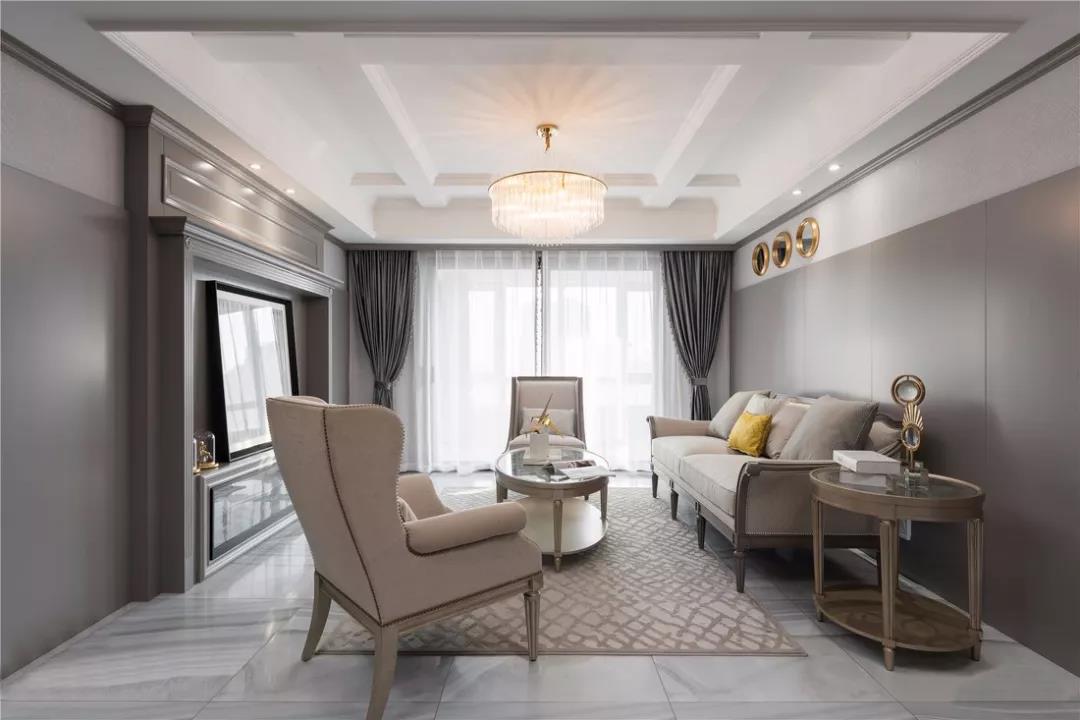 成都145㎡美式高級灰大宅，享受幸福的羅馬假日	