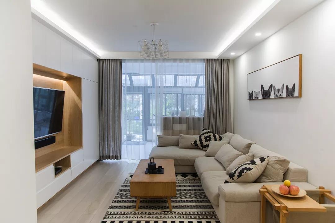 客廳塞進陽光房，走廊裝成涂鴉墻，這是什么神仙設計？！