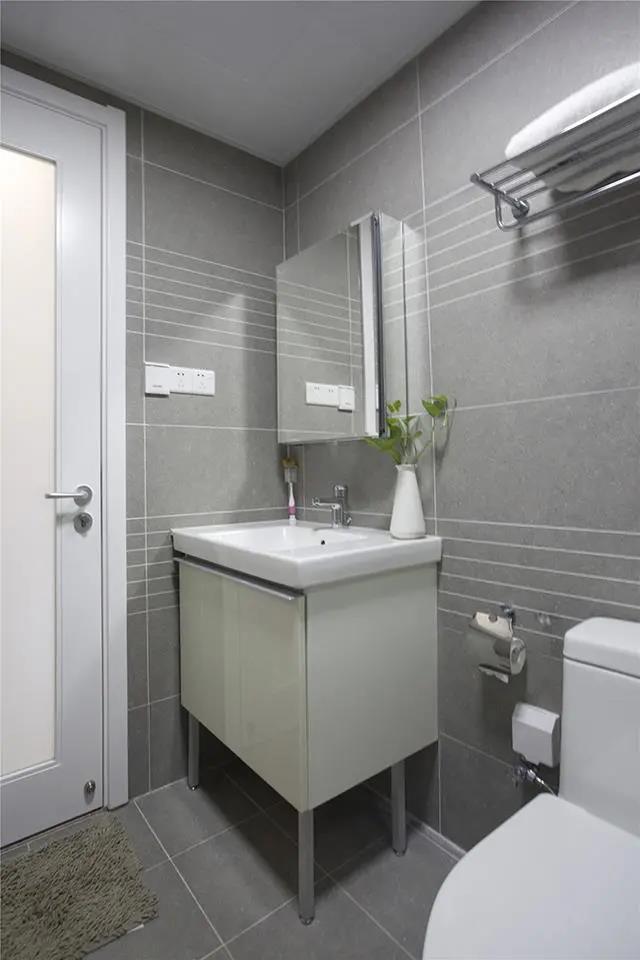 南昌夫妻極簡主義，90㎡北歐風兩居，特制吧臺太有品位了！