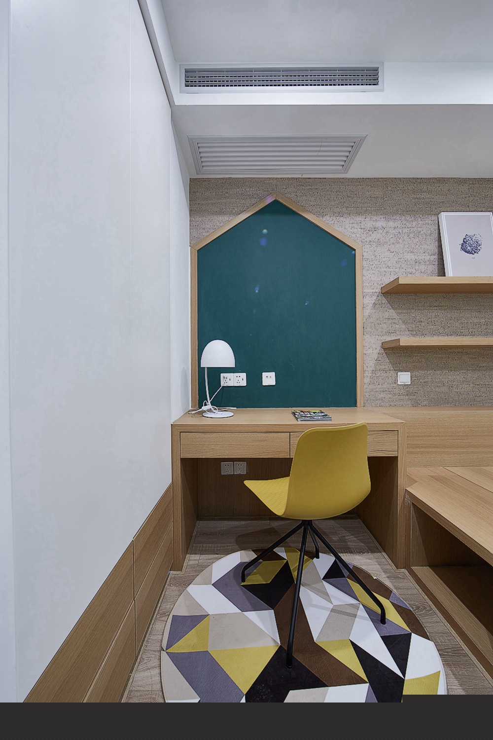 堅持給家做“減法”，140㎡完工高級不過時！ 