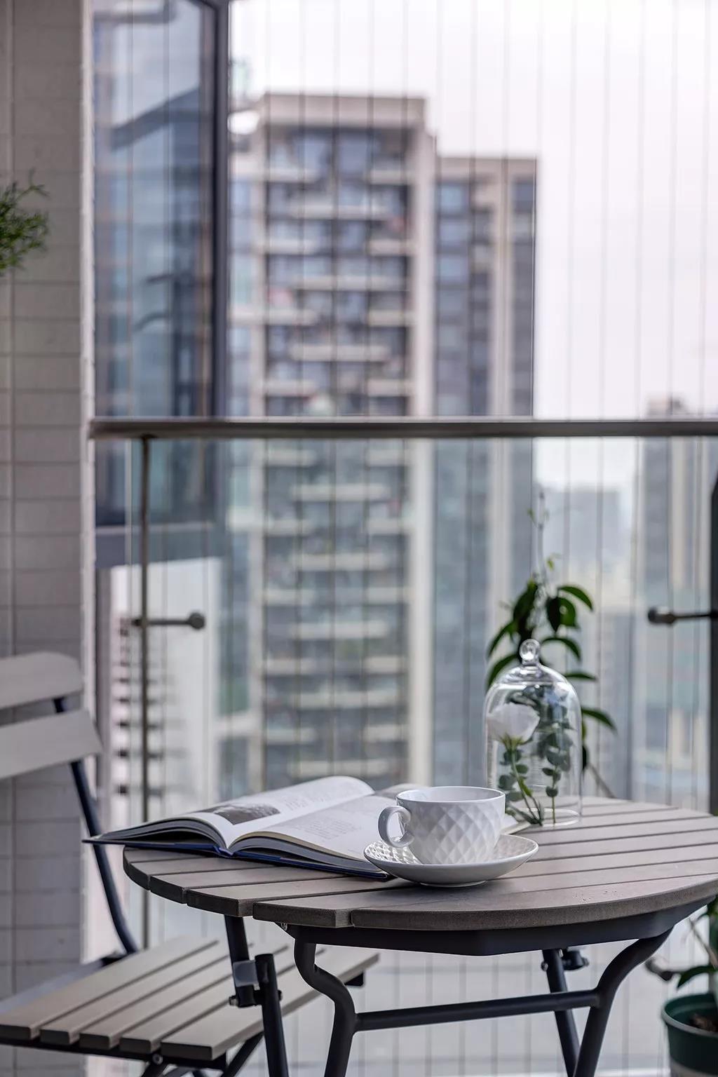 她家的140㎡輕法式復(fù)古宅，藍粉撞色簡直太好看！