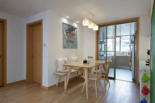 書臥一體，居然還能喝茶品茗，這間日式宅體驗感滿分！