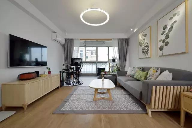 書臥一體，居然還能喝茶品茗，這間日式宅體驗感滿分！