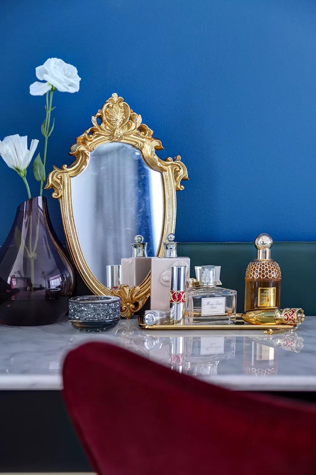 她家的140㎡輕法式復(fù)古宅，藍粉撞色簡直太好看！