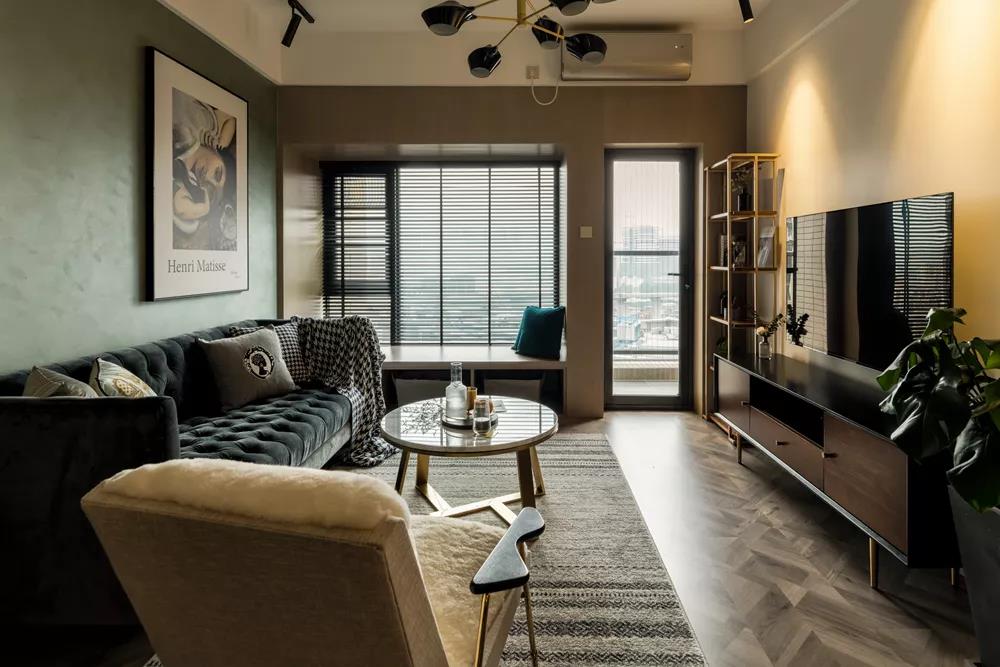 上海屋主買下89㎡，慵懶復(fù)古風(fēng)+3米長衣柜，裝出大宅范兒