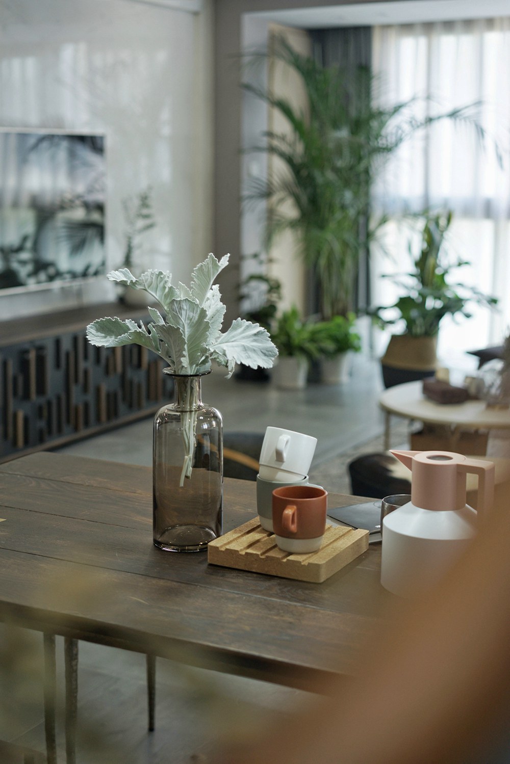 隱藏在電視墻后面的陽(yáng)光書房