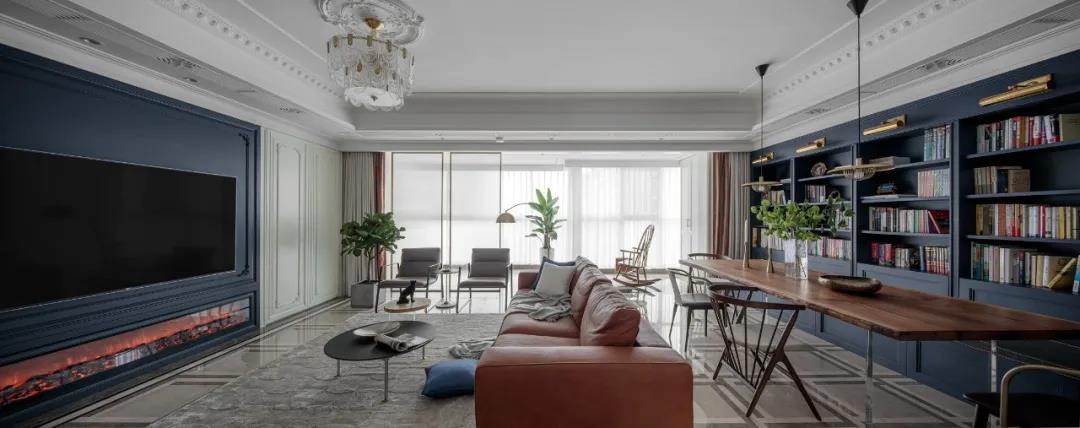 她家“客廳餐廳書(shū)房”各自獨(dú)立，又完美融合