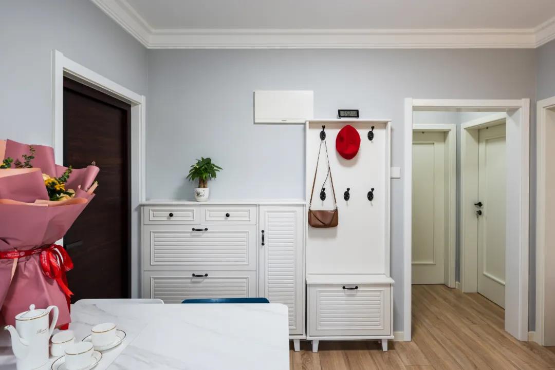 80㎡九十年代老房裝修，主臥變多功能大客廳，“整容級”改造超驚艷！	