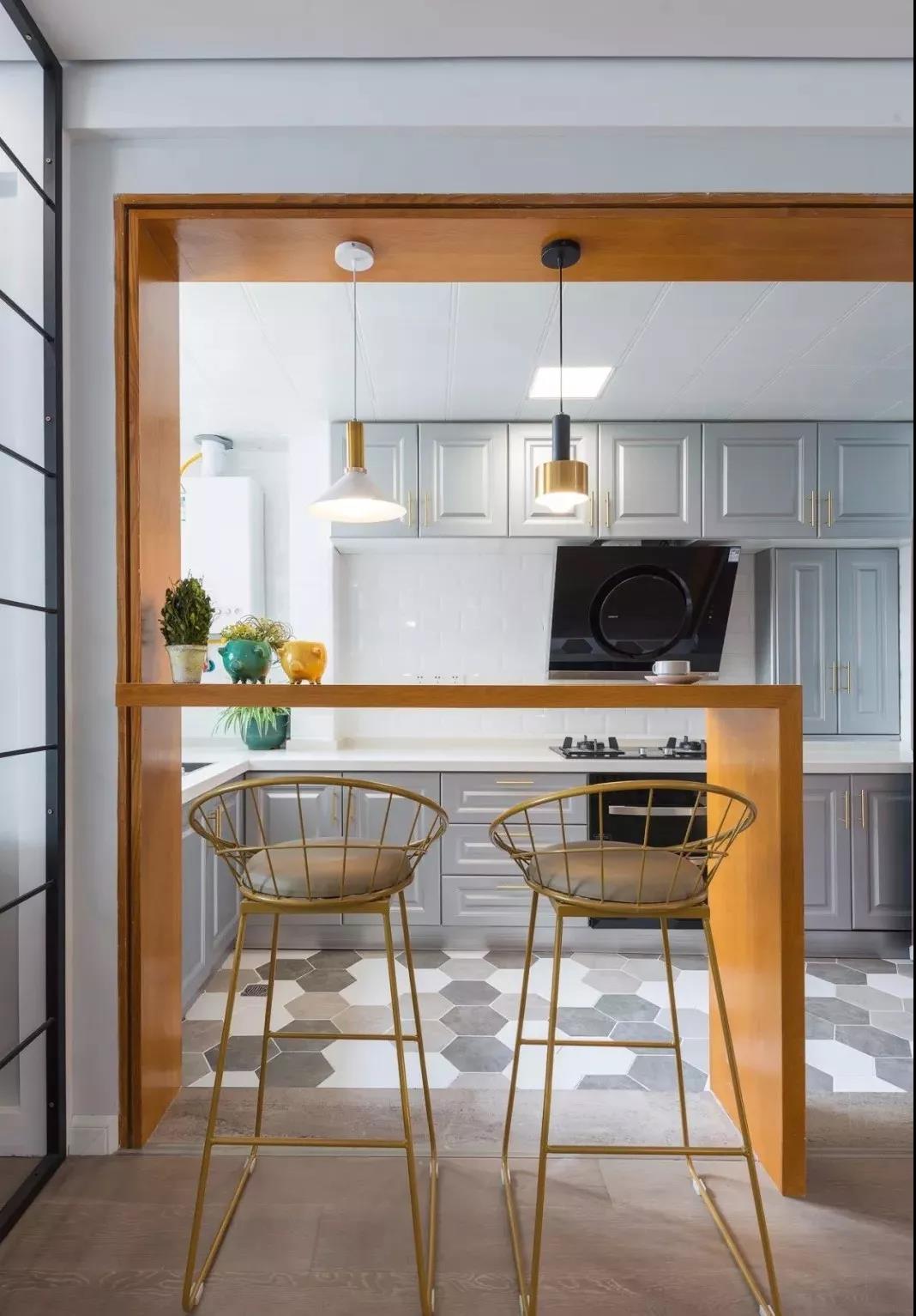 陽臺露營+餐廳賞花，這套天津112㎡學區房真會玩！