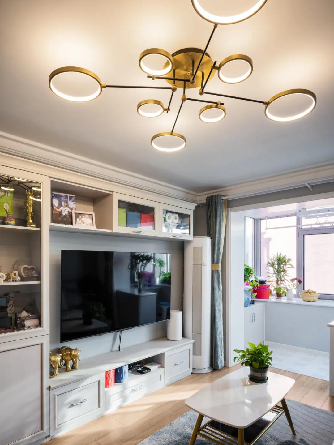 80㎡九十年代老房裝修，主臥變多功能大客廳，“整容級”改造超驚艷！	