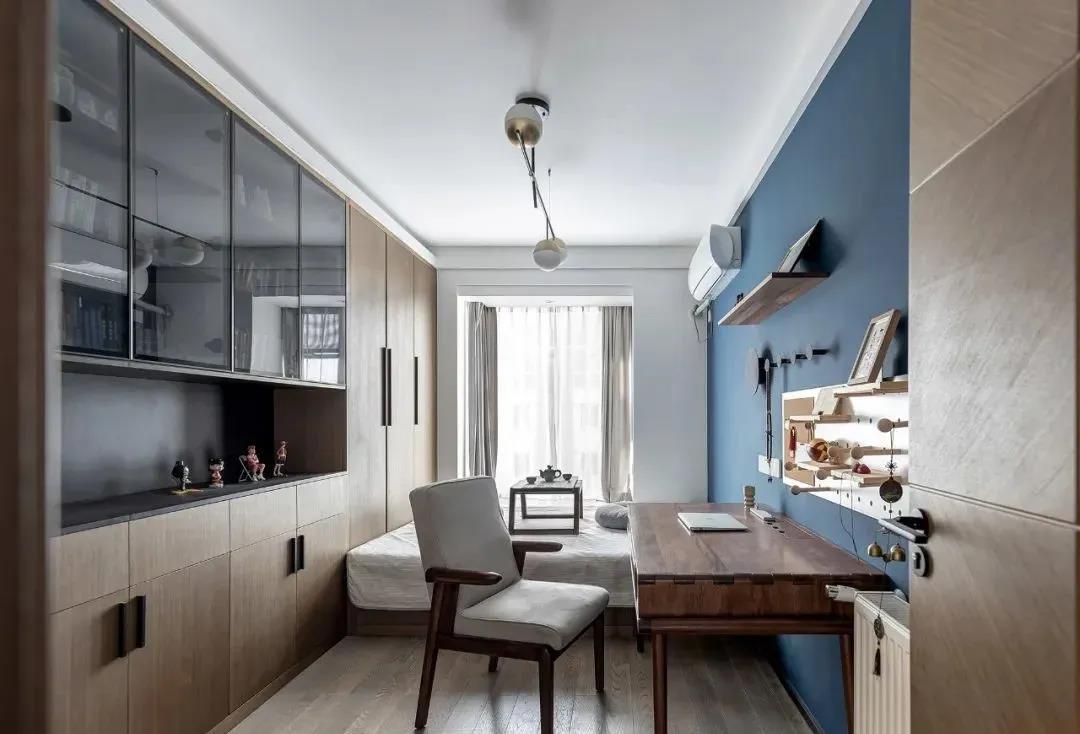 客廳去電視變墻柜+家庭影院，115㎡像住大別墅！