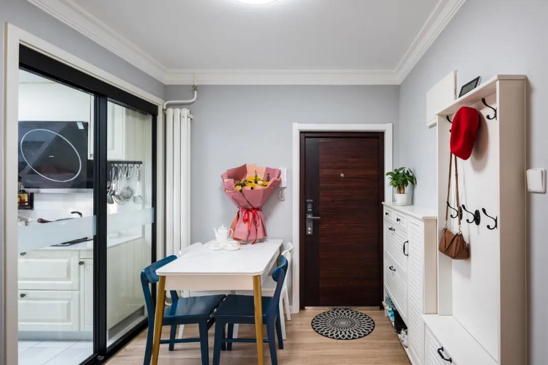 80㎡九十年代老房裝修，主臥變多功能大客廳，“整容級”改造超驚艷！	