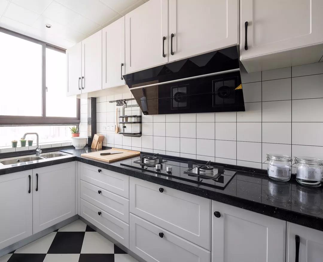 吧臺卡座＋原木氧氣風，這套106㎡北歐三居巨好看！