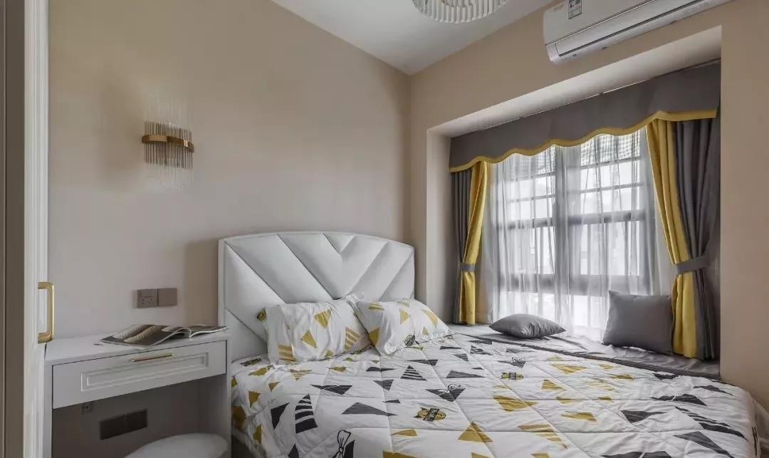 南昌夫妻巧用藍色裝出99㎡輕奢三室兩廳，太美了！