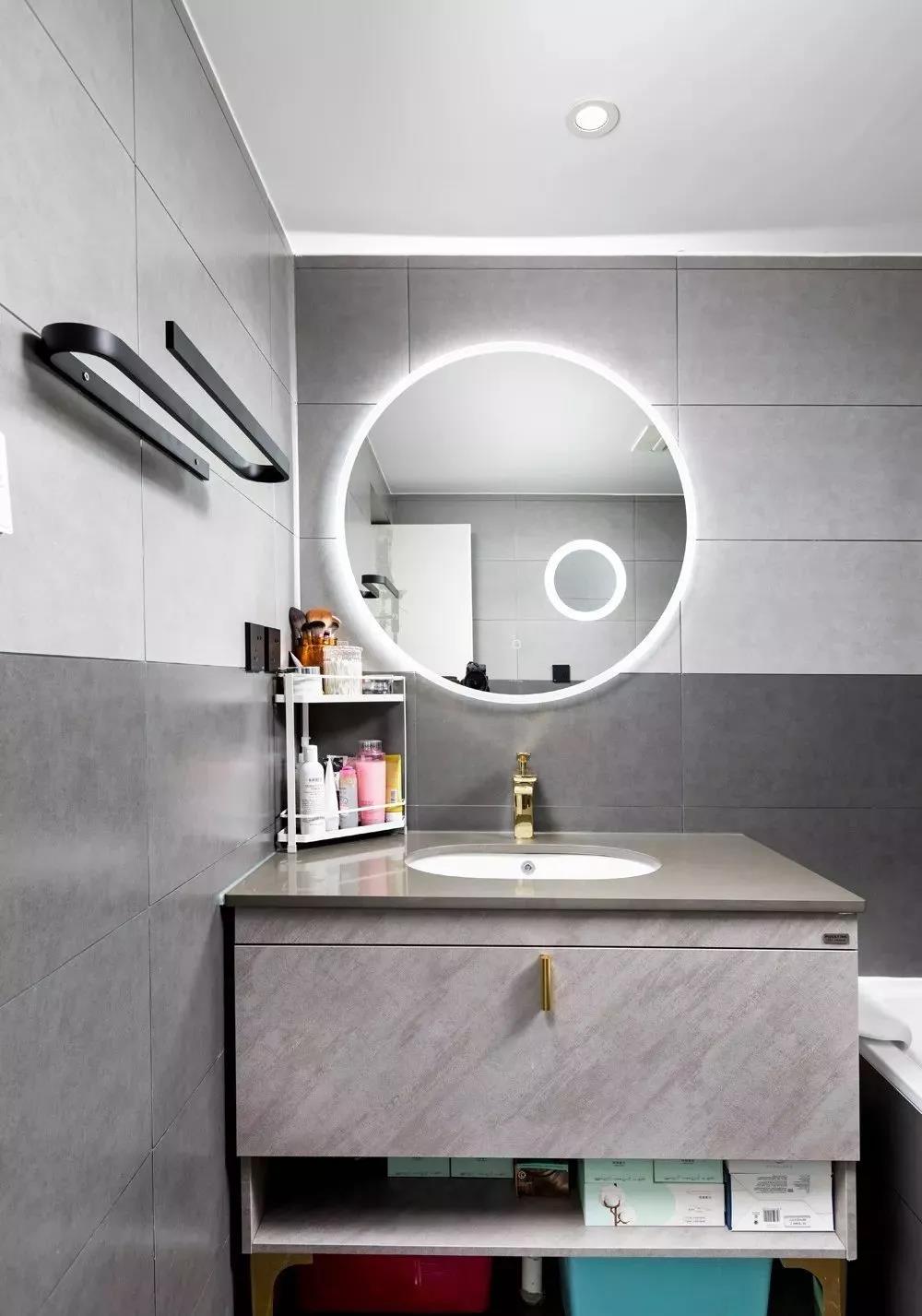 收納電視墻+超大衣帽間，這空間妙用術(shù)果斷收藏！