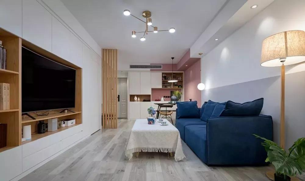 收納電視墻+超大衣帽間，這空間妙用術(shù)果斷收藏！