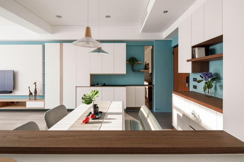 天空藍(lán)+牛奶白，絕美北歐風(fēng)打造85㎡超高性價(jià)比三居室，挑動(dòng)你的視覺神經(jīng)