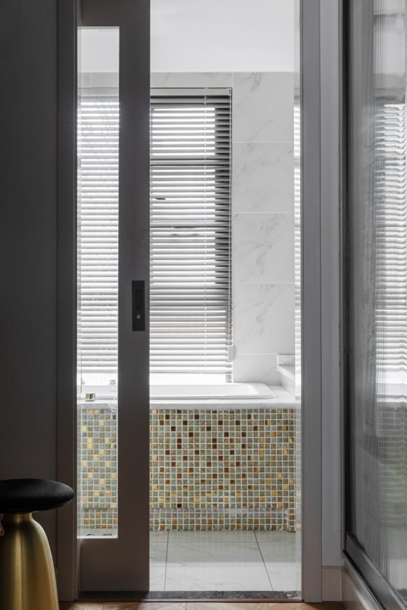 135㎡現(xiàn)代清雅兩居室，一家四口的簡單幸福