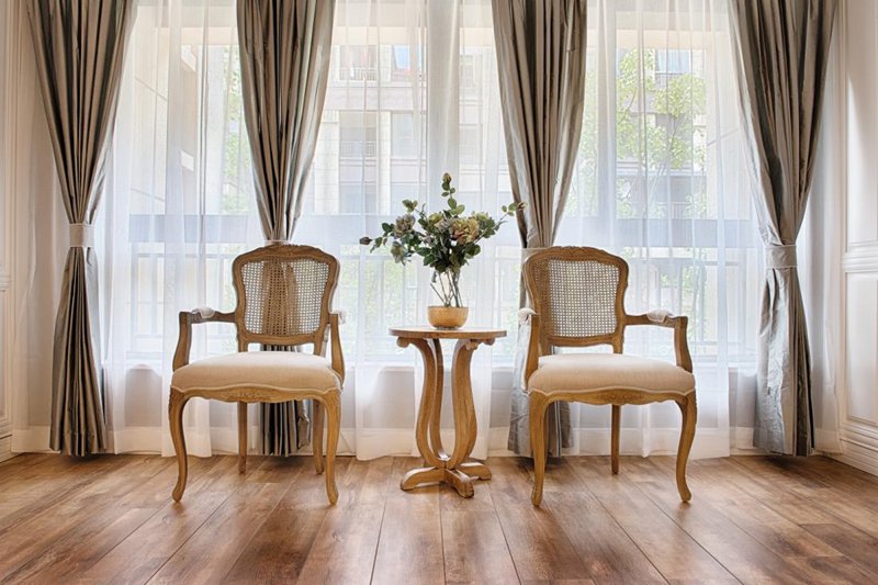 三代同堂的別墅設(shè)計，室內(nèi)優(yōu)雅沉穩(wěn)，打造閑適的美式天倫空間！