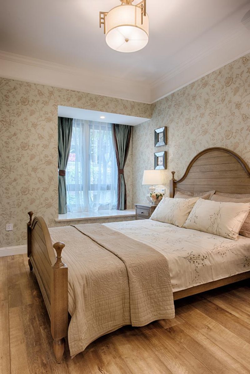 三代同堂的別墅設(shè)計，室內(nèi)優(yōu)雅沉穩(wěn)，打造閑適的美式天倫空間！