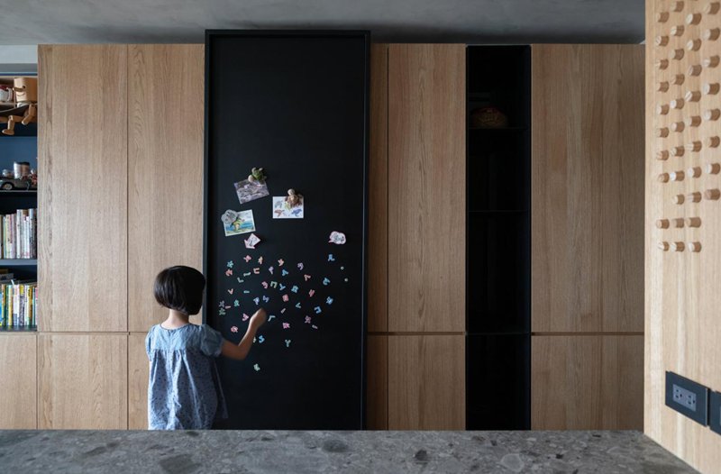 美女花8萬打造75㎡原木喵宅，連雜物都有秘密基地