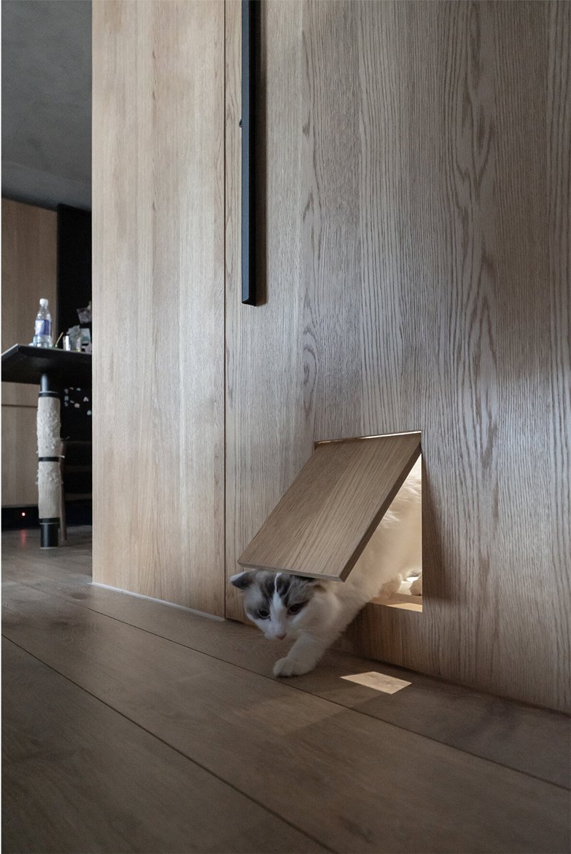 美女花8萬打造75㎡原木喵宅，連雜物都有秘密基地