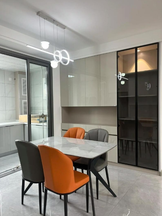 家裝軟裝設(shè)計如何選購電視柜?