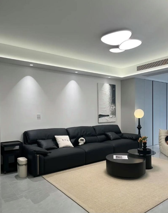 陽臺裝修“隱形需求”清單：寵物友好/兒童安全/適老化改造全攻略